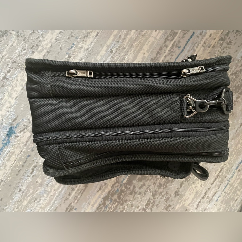 Tumi Black Briefcase for Men - Picture 14 of 15